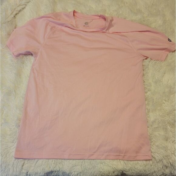 Champion Shirt - Picture 5 of 6